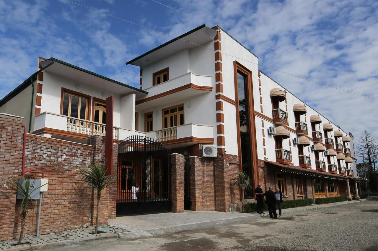 Hotel Shogi Zugdidi Exterior photo